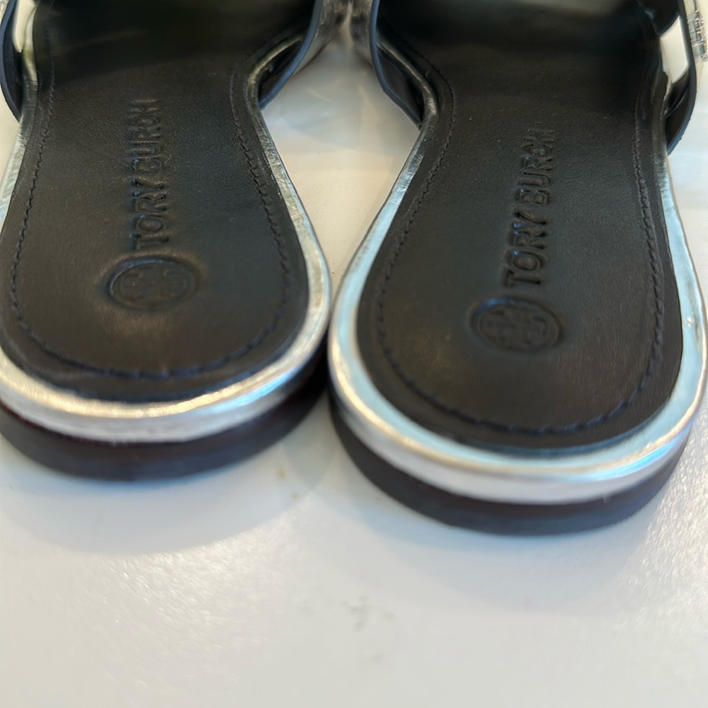 NewTory Burch Metallic Silver Slide Sandals. Size 8.5M. - Picture 7 of 10
